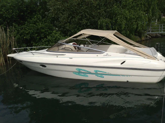 Cranchi Turchese 760 mieten – Bootsvermietung Zürichsee